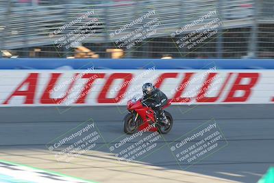 media/Nov-26-2022-Fastrack Riders (Sat) [[b001e85eef]]/Level 1/Session 1 Front Straight/